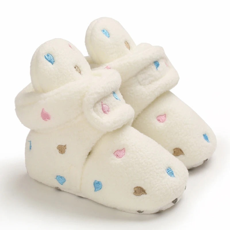 Babuchas blanco corazones